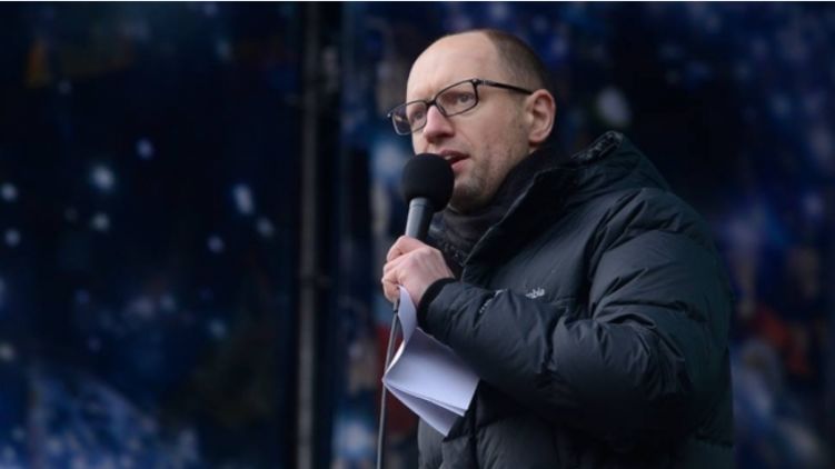 "Я з ганьбою жити не буду", - сказал Арсений Яценюк