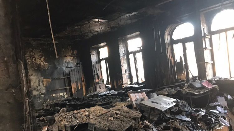 После пожара в одесском колледже в ГСЧС Одесской области  начался обыск ГБР, фото: fromua.news