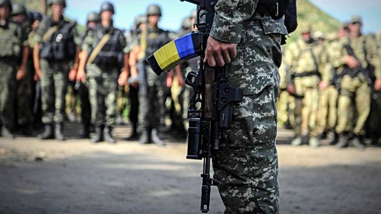 Призыв в армию продлится с 1 апреля до 30 июня. Фото: newsukraine.com.ua