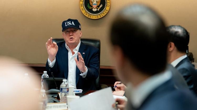 Трамп спрогнозировал будущее коронавируса. Фото: Facebook/ DonaldTrump