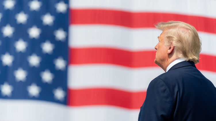 Трамп не хочет выхода книги Болтона, фото: twitter.com/realdonaldtrump