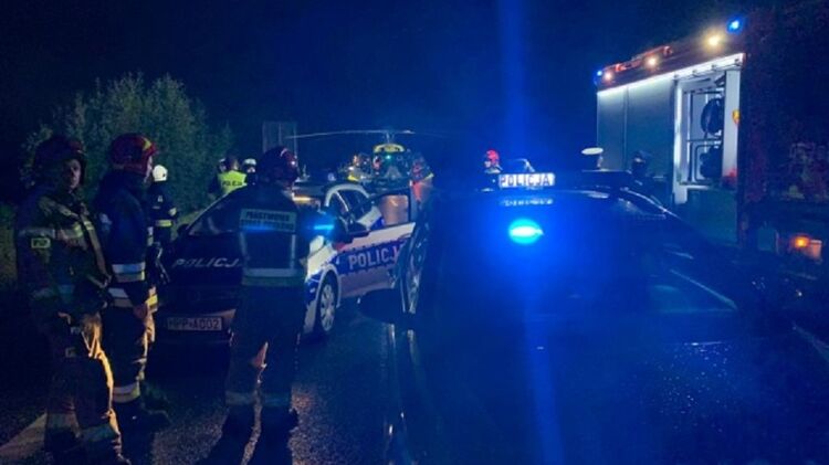 В Польше из-за масштабной аварии погибли девять человек. Фото: tvn24.pl