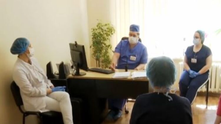 В больницах Днепра катастрофическая ситуация с коронавирусом, фото: скриншот