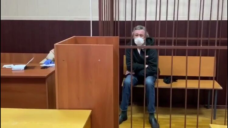 Ефремов написал покаянное письмо из колонии. Фото: medialeaks.ru