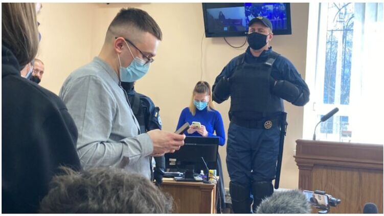 Стерненко сегодня приговорили к 7 годам тюрьмы. Фото: Страна