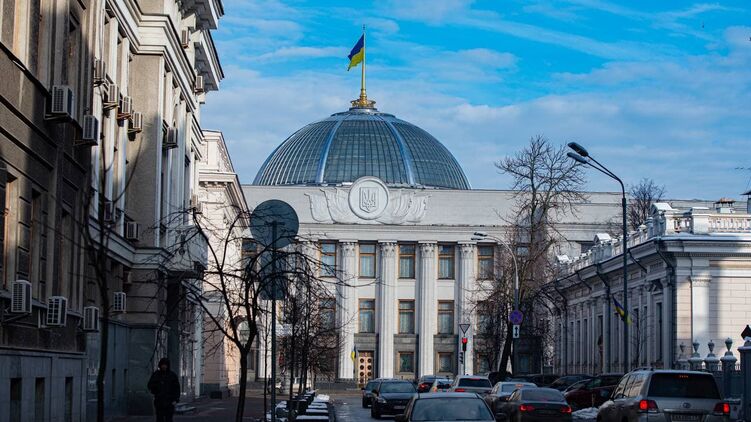 Текст законопроектов пока отсутствует на сайте украинского парламента. Фото: Страна