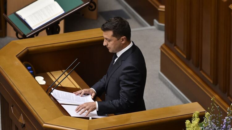 Владимир Зелнеский надеется на возвращение Крыма в Украину. Фото: "Страна"