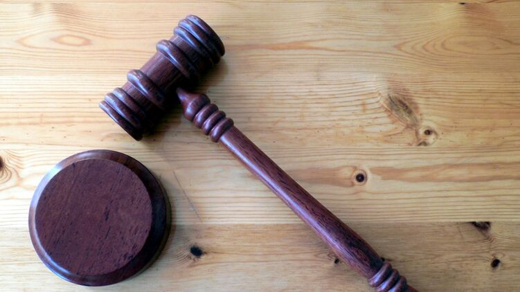 Суд приговорил ложного минера к 8 годам тюрьмы. Фото: pxhere
