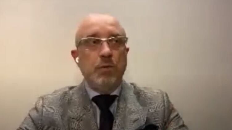 Вице-премьер Алексей Резников предрек, что российского вторжения не будет, Фото: скриншот с эфира "Свободы слова", youtube.com