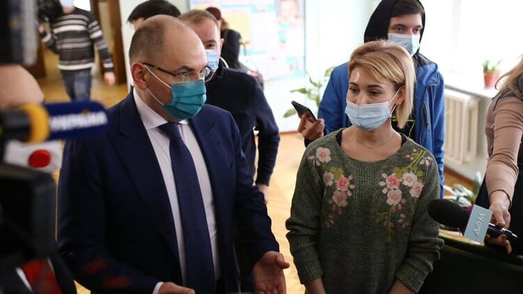 Степанов анонсировал приезд вакцины чуть раньше. Фото: Facebook/ maksym.stepanov.official