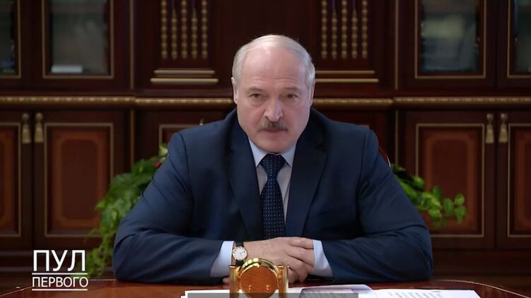 Лукашенко с 2009 года был почетным доктором КНУ им. Шевченко. Скриншот с видео