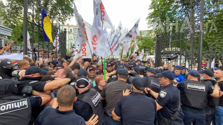 Фото: Страна