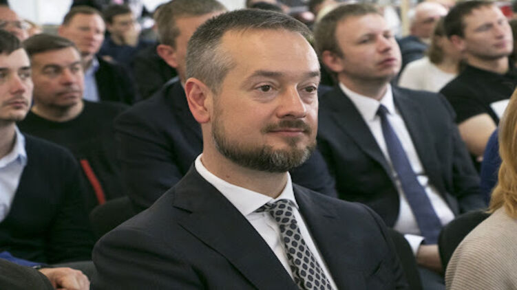 В 2019-м Кузяра заявил, что готов консультировать команду Зе по углю, а сейчас его арестовали