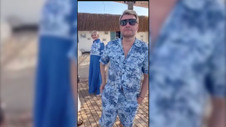 Басков ответил, что отдыхает, а не веселится. Скриншот из видео