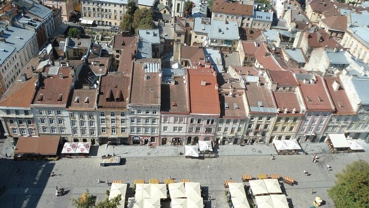Почти весь Львов остался без света. Фото: tripadvisor.ru