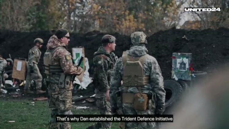 С украинцами делятся медицинскими и тактическими навыками. Скриншот из видео