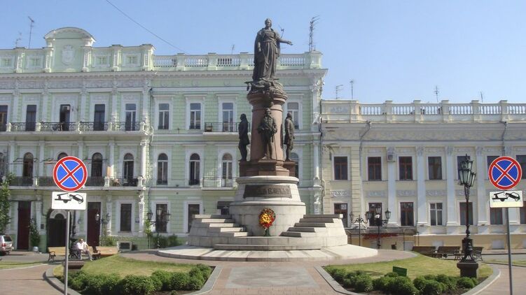 В Одессе памятник Екатерине II готовят к демонтажу. Фото: Из открытых источников 