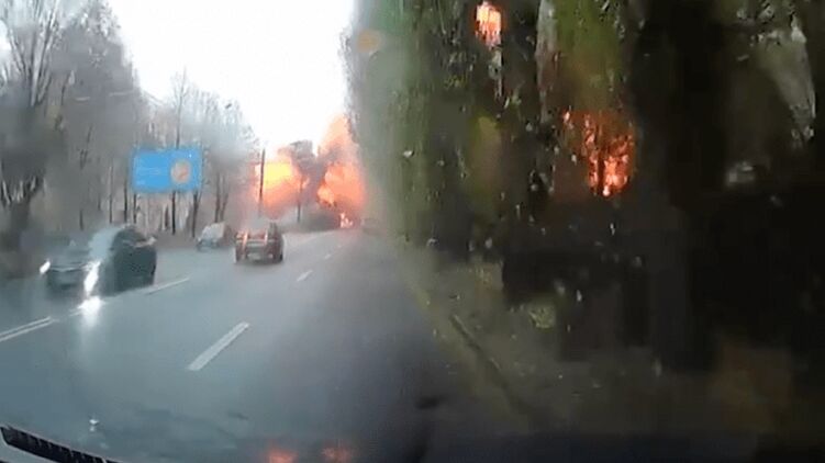 Удары войск РФ по Днепру и другим городам:. Скриншот видео