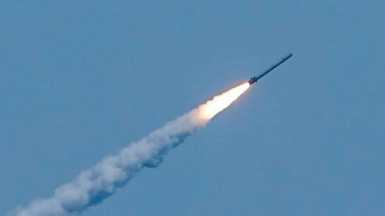 Внаслідок ракетних ударів по Харкову кількість постраждалих збільшилася до чотирьох осіб. Ілюстративне фото