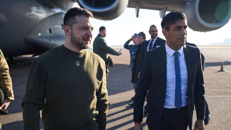 Ріші Сунак та Володимир Зеленський зустрілися у Британії. Фото: twitter.com/RishiSunak