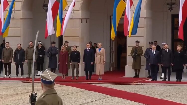 Президенты Украины и Польши в Варшаве. Скриншот трансляции ОП в Facebook