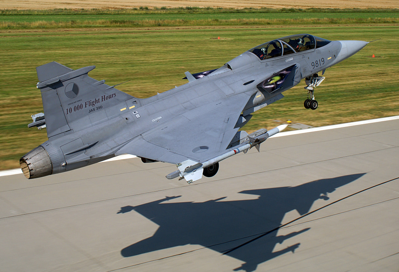 Шведский многоцелевой истребитель Gripen. Фото: Википедия