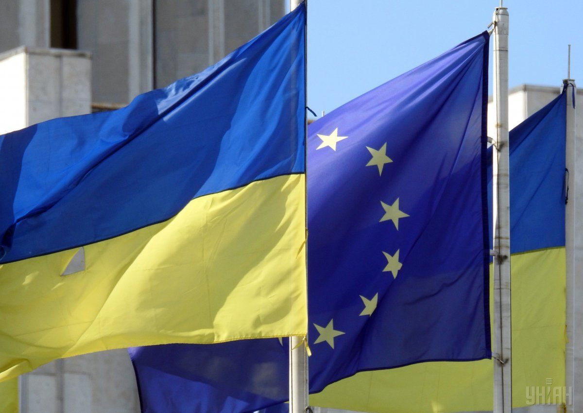 Евросоюз продолжает оказывать Украине финансовую поддержку. Фото: Facebook