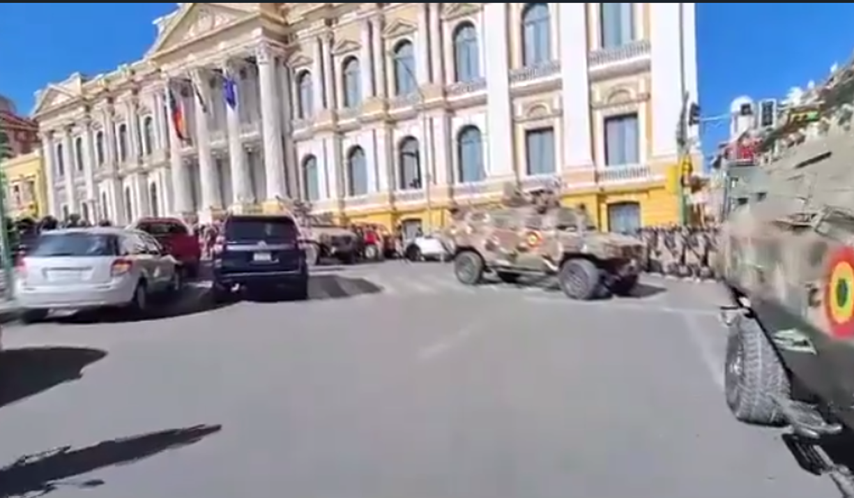 В Боливии сообщают о перевороте. Скриншот видео