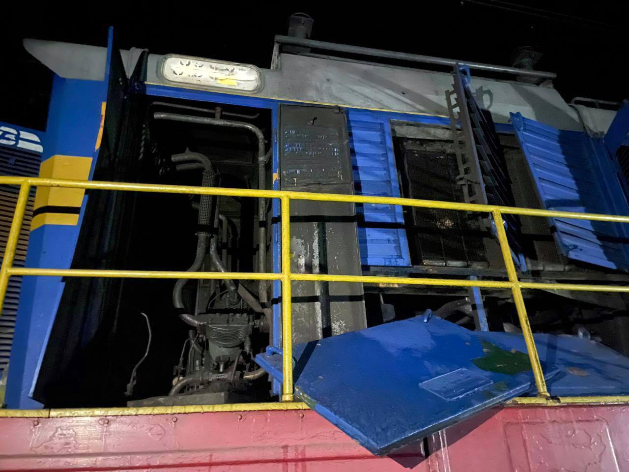 Росіяни вдарили по залізничній станції у Харківській області. Фото: "Укрзалізниця"