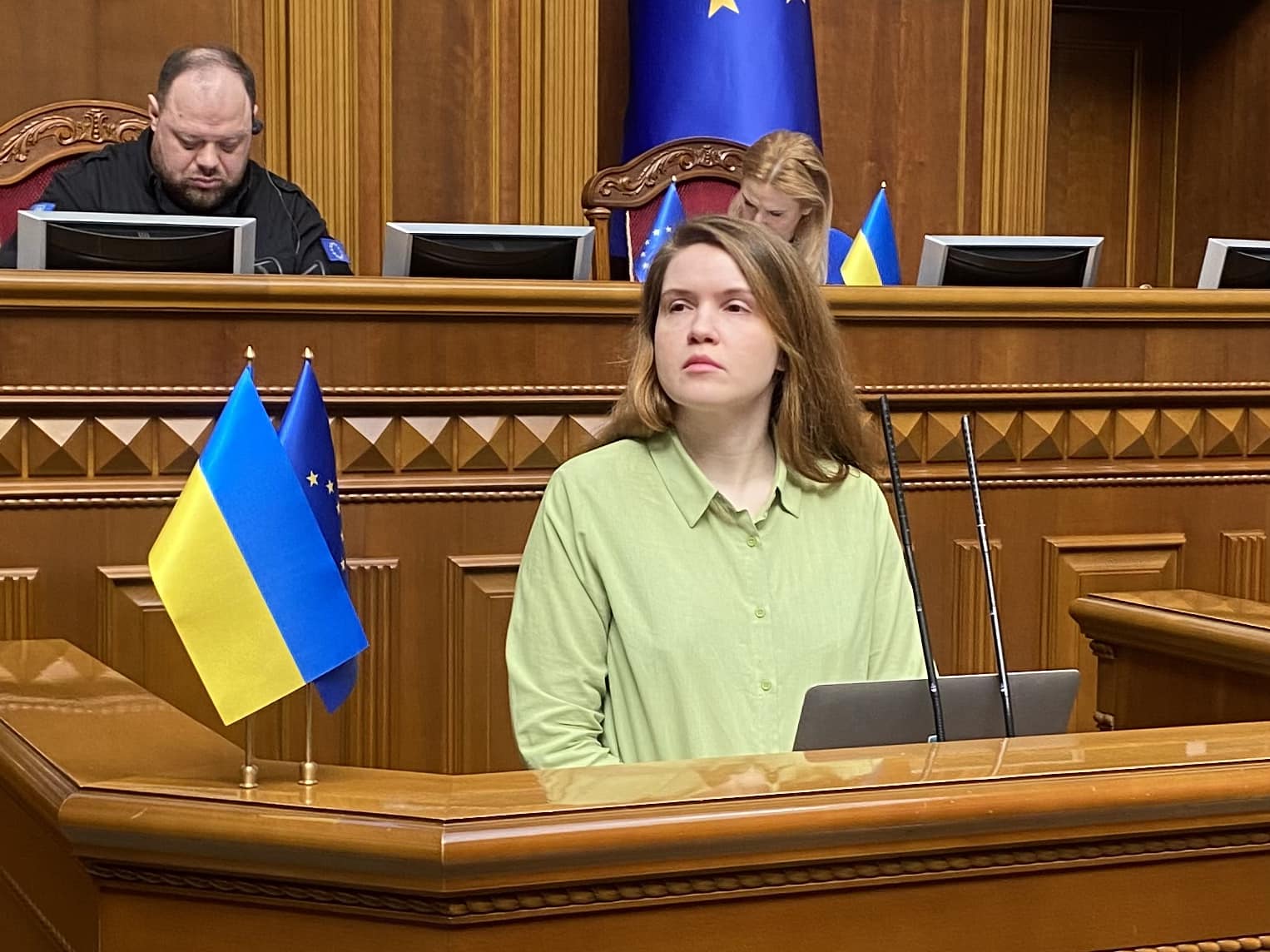 Марьяна Безуглая написала заявление об уходе с должности. Иллюстративное фото - Фейсбук